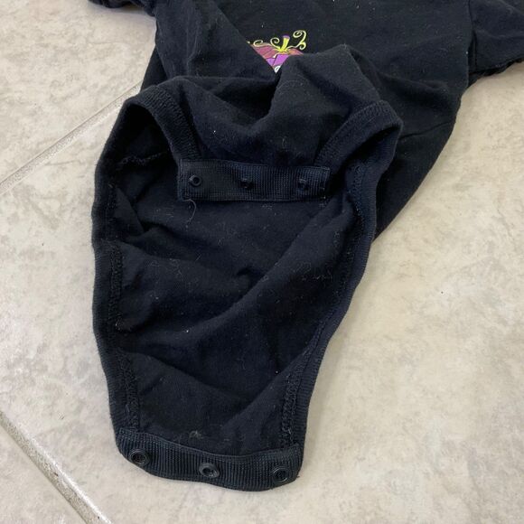 Buc-ees 2024 Halloween Infant Baby 6m Bodysuit Haunt It snap closure - Picture 3 of 5